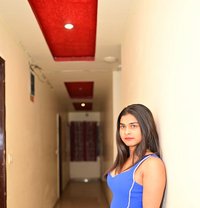 Riya - Transsexual escort in Bangalore Photo 11 of 20