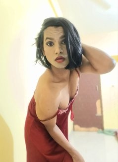 Riya - Transsexual escort in Bangalore Photo 1 of 3