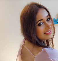 ️ RIYA - Transsexual escort in New Delhi