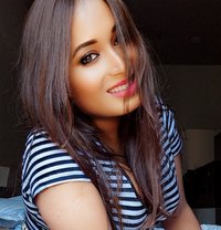️ RIYA - Transsexual escort in New Delhi Photo 27 of 27