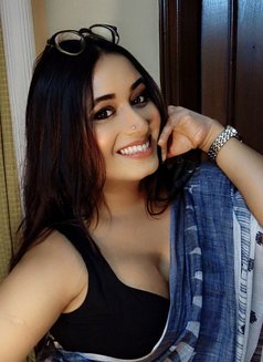️ RIYA - Transsexual escort in New Delhi Photo 29 of 30