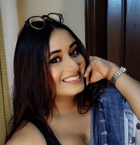 ️ RIYA - Transsexual escort in New Delhi