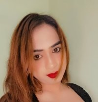 Riya - Transsexual escort in Pune