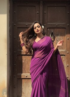 Riya - Transsexual escort in Pune Photo 10 of 11