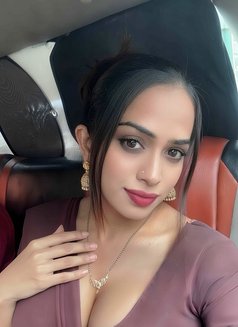 Riya - Acompañantes transexual in Pune Photo 2 of 11