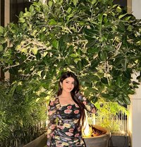 Riya Indian Model - companion in Dubai