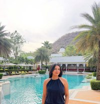 Riya Indian Model - companion in Dubai