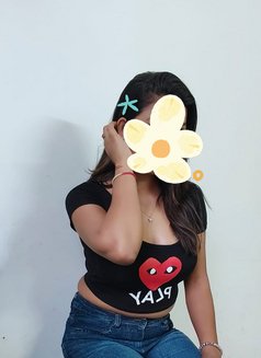 Isha Indipendent Girl - escort in Hyderabad Photo 1 of 2