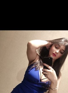 Riya - puta in Bangalore Photo 2 of 3