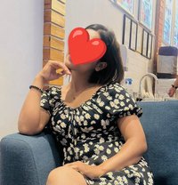 Riya Khatri for hand cash service - escort in Kathmandu