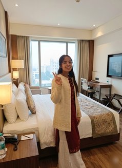 Riya kumari - escort in Ahmedabad Photo 1 of 6