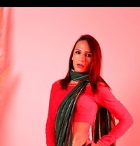 Riya Kumari - Transsexual escort in Hyderabad Photo 1 of 8