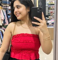 Riya Kumari - Male escort in New Delhi