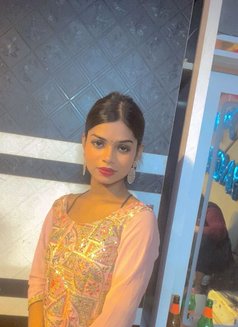 Riya Lady Boy - Transsexual escort in New Delhi Photo 2 of 4