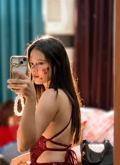 Riya Mahera -Aerocity Escort Service - puta in New Delhi Photo 8 of 10