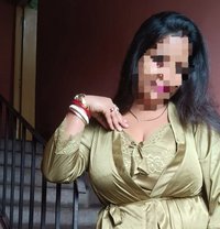 Riya Mukharjee 🩵🩵🩵 - escort in Kolkata Photo 5 of 9