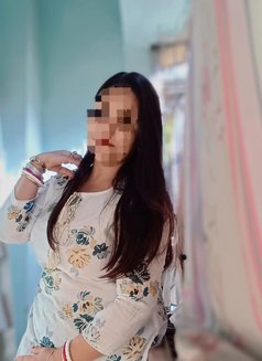 Riya Mukharjee 🩵🩵🩵 - escort in Kolkata Photo 7 of 9