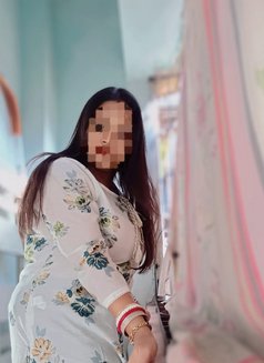 Riya Mukharjee 🩵🩵🩵 - escort in Kolkata Photo 9 of 9