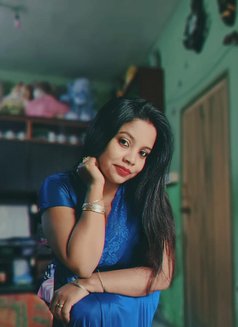 Riya Mukharjee 🩵🩵🩵 - escort in Kolkata Photo 14 of 18