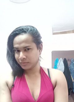 Riya Mullick - Acompañantes transexual in New Delhi Photo 4 of 9