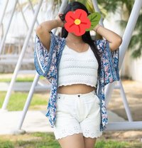 Riya New - puta in Colombo