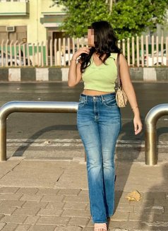 Sarangi new girl - escort in Colombo Photo 4 of 6