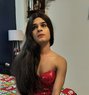 Riya Patil - Acompañantes transexual in Pune Photo 2 of 9
