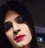 Riya Patil - Acompañantes transexual in Pune Photo 9 of 9