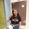 Riya Petite Provocative Perfect Meet - puta in Mumbai