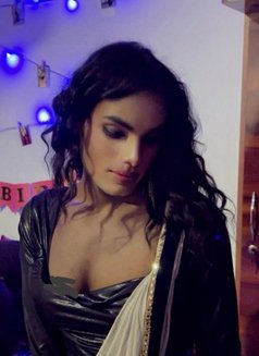 Riya Rajput - Transsexual escort in Gurgaon Photo 1 of 5