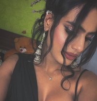 Riya Rajput - Transsexual escort in Gurgaon Photo 15 of 16