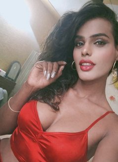 Riya Rajput - Transsexual escort in Gurgaon Photo 16 of 16