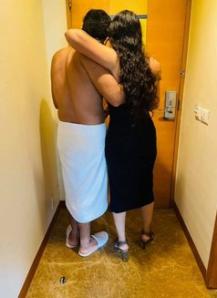Riya Rohit Bisexual Couple - Transsexual escort in New Delhi Photo 1 of 3