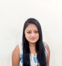 Riya Roy - puta in Pune Photo 1 of 1