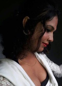 Riya Roy - Transsexual escort in Bangalore Photo 1 of 4