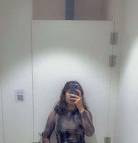 Riya Sarma Vip Escort Service - puta in Hyderabad Photo 1 of 3