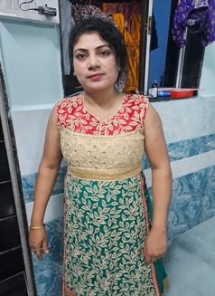 Riya Self Working - escort in Mumbai Photo 1 of 1