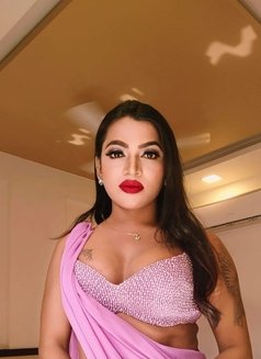 Riya sexy - Transsexual escort in Mumbai Photo 4 of 13