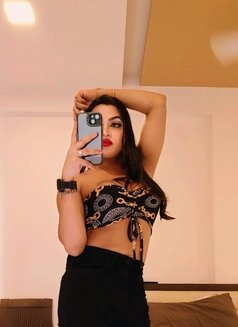 Riya sexy - Transsexual escort in Mumbai Photo 6 of 13
