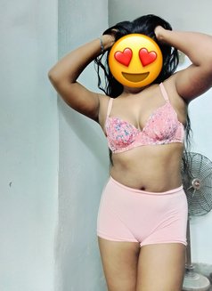 Riya Sexy - escort in Chandigarh Photo 6 of 8