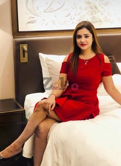 Riya Sharma - escort in Chandigarh Photo 3 of 4