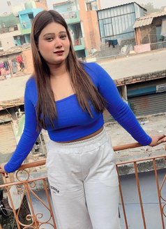 Riya Sharma Escort Service - escort in Jaipur Photo 2 of 4