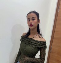 Riya Sharma Independent Girl - puta in Hyderabad Photo 1 of 4