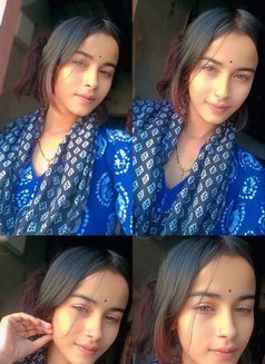 Riya Sharma Independent Girl - puta in Hyderabad Photo 3 of 4