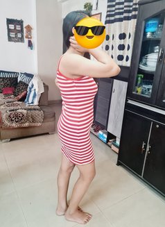 Riya Sharma Independent - escort in Noida Photo 2 of 5