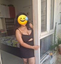 Riya Sharma Independent - escort in Noida