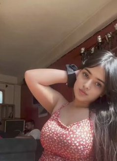 Riya Sharma - escort in Chandigarh Photo 3 of 4