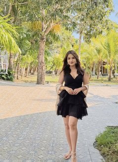 Riya Sharma - escort in Chandigarh Photo 4 of 4