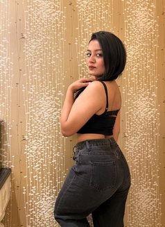 Riya Sharma - escort in Dubai Photo 1 of 5