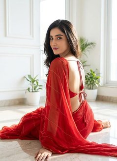 Riya Sharma - escort in Dubai Photo 1 of 3